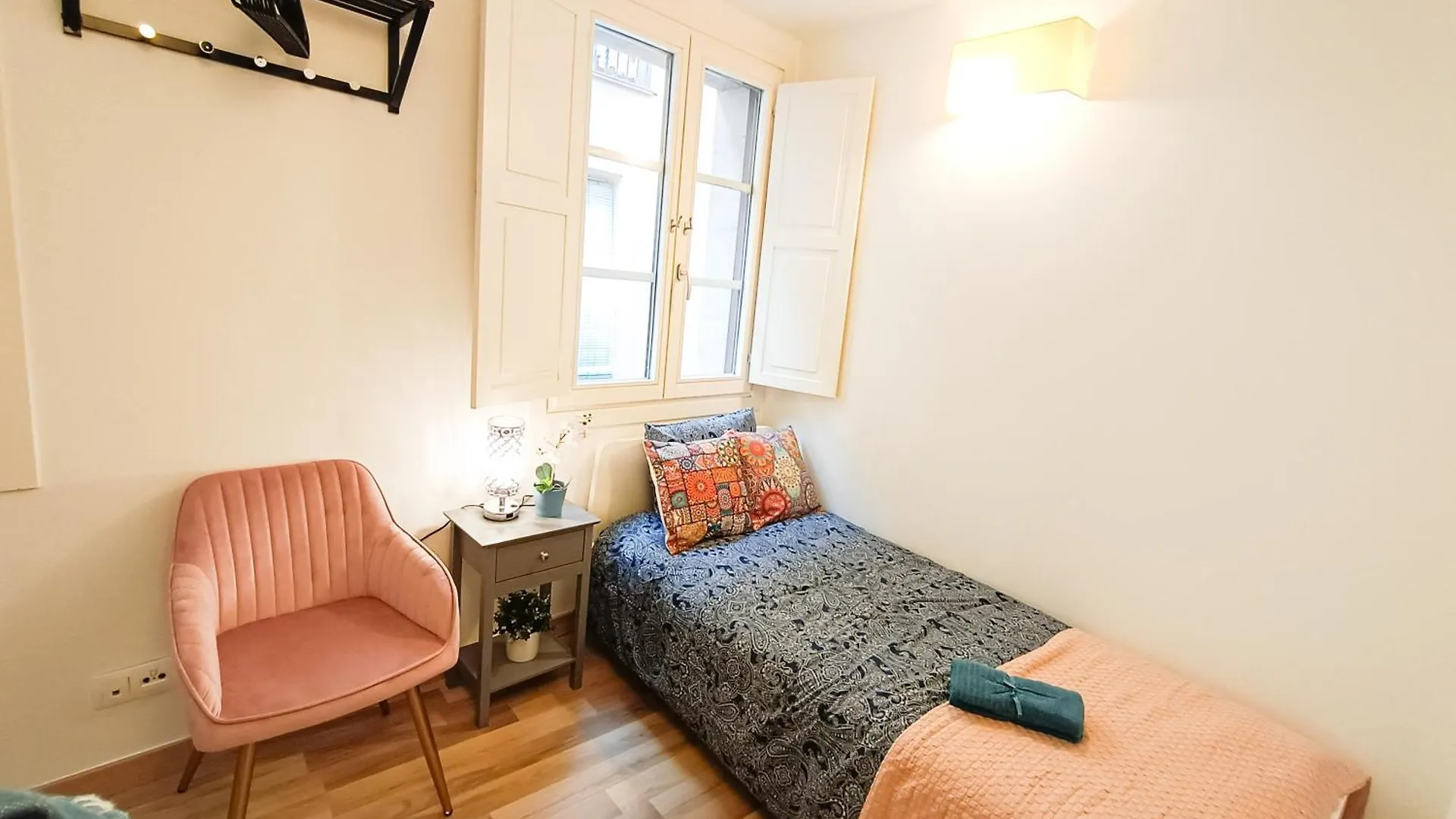 Auberge de jeunesse Oasis Rooms Barcelona - By La Rambla
