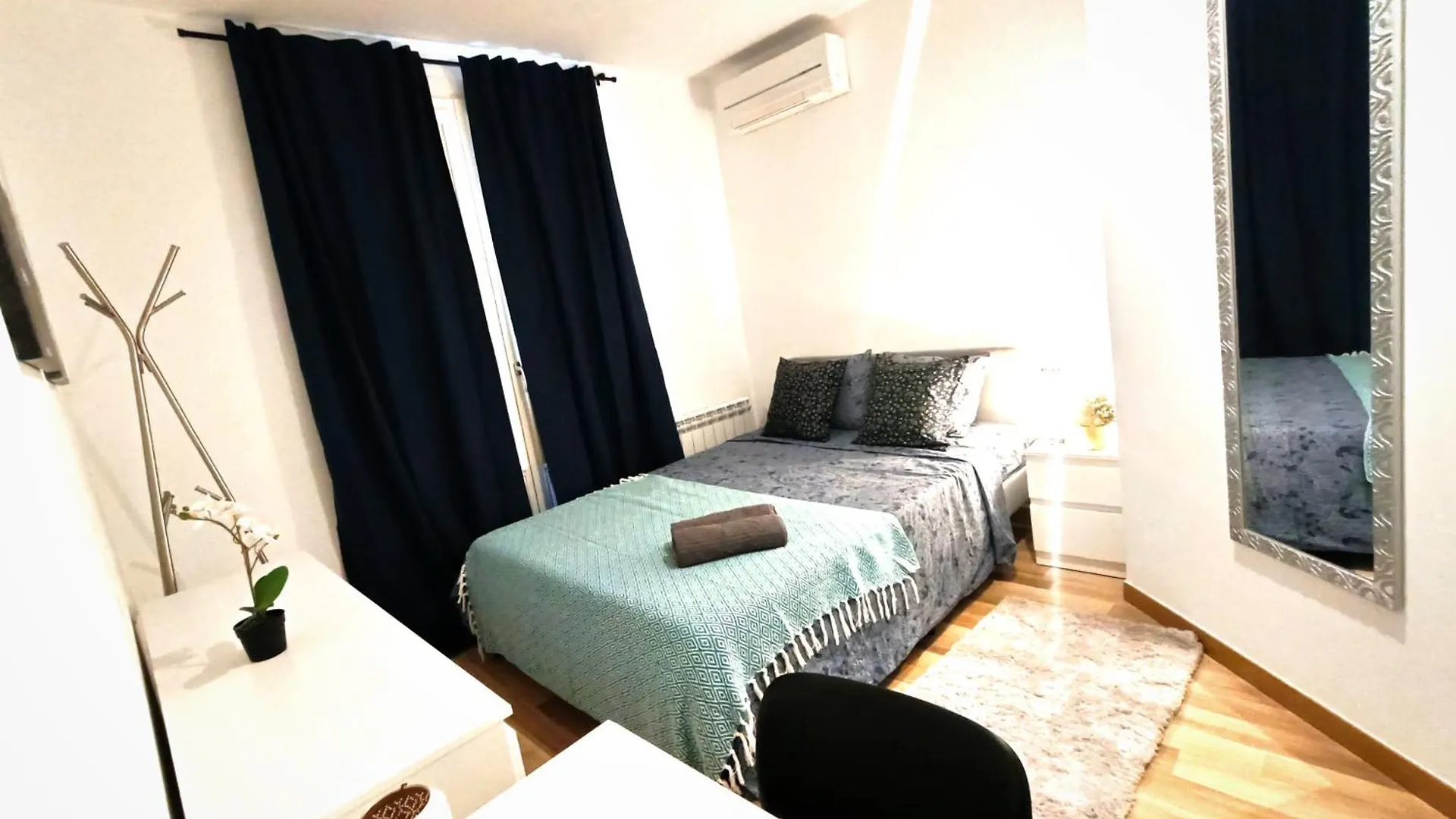Auberge de jeunesse Oasis Rooms Barcelona - By La Rambla